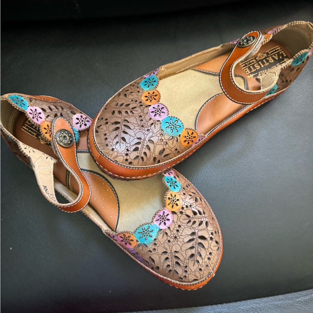 Spring Step Brown Flats with Intricate Cutouts